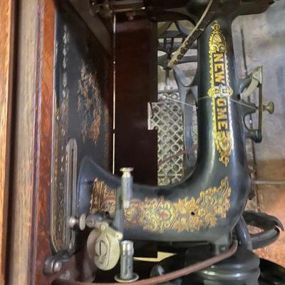 Antique New Home sewing machine 