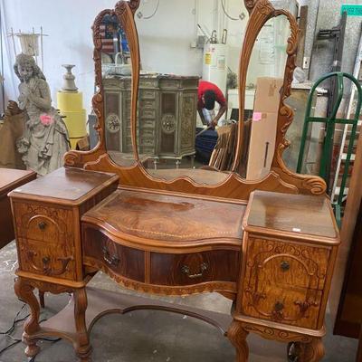 Antique Vanity with Mirror