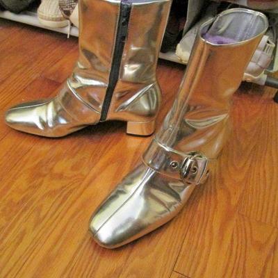Amazing gogo boots!