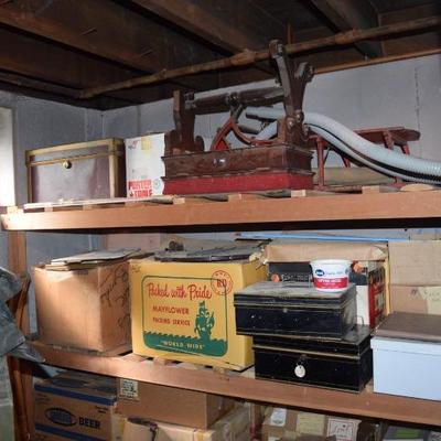Estate sale photo