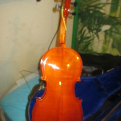 Violin with case and Bow 