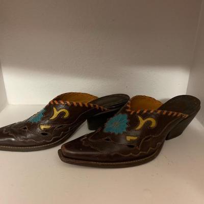 Bob Girls  Mules.  Size 7
