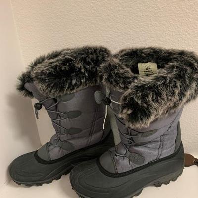 Croft and Barrow Size 7