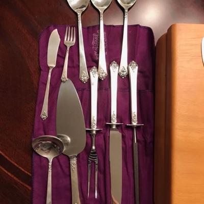 Royal Crest sterling flatware and box 107 pieces $1200