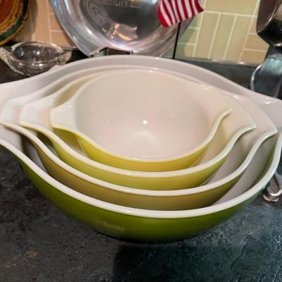 Vintage pyrex
