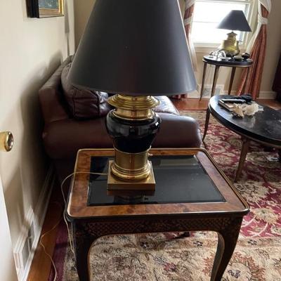(2) Drexel Heritage side tables with glass top and burl wood 