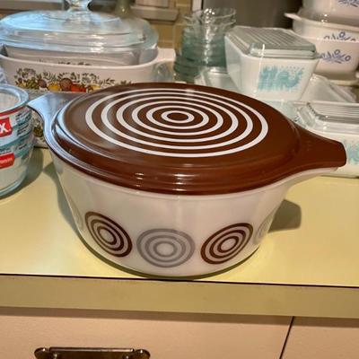 Vintage pyrex
