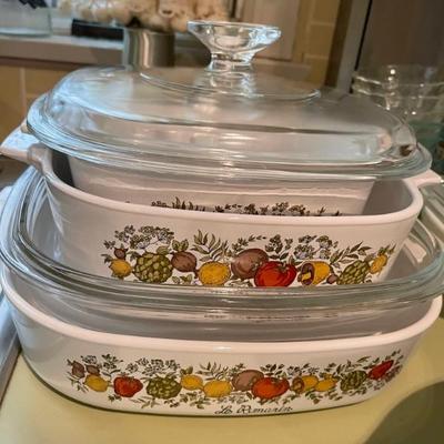 Vintage pyrex