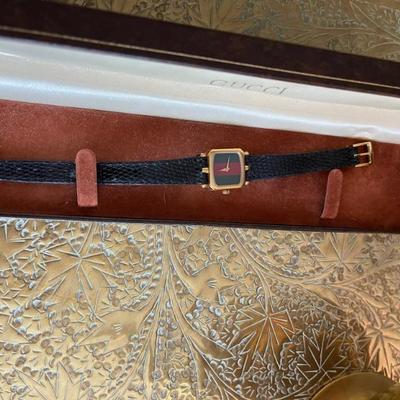 Womens Gucci watch