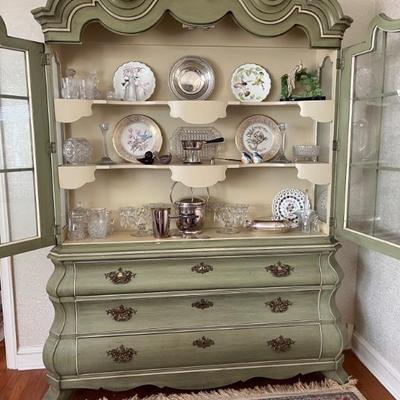 Schulz & Behrle cabinet with glass doors