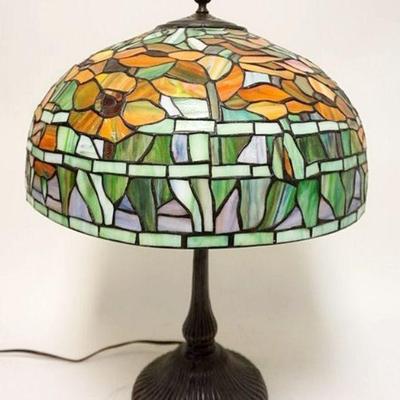 1108	CONTEMPORARY LEADED GLASS TABLE LAMP	CONTEMPORARY LEADED GLASS TABLE LAMP, APPROXIMATELY 26 IN HIGH
