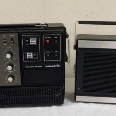 1238	2 MULTI BAND RADIOS, WORLD STAR AND SEARS	LOT OF 2 MULTI BAND RADIOS, WORLD STAR AND SEARS, UNTESTED AND SOLD AS IS
