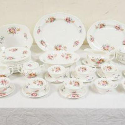 1142	COALPORT DINNERWARE SET	COALPORT DINNERWARE SET *OLD COALPORT* 101 PIECES, INCLUDING 13-10 1/2 IN PLATES, 14-8 IN PLATES, 13-6 1/4...