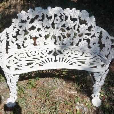 1277	CAST METAL GARDEN BENCH	CAST METAL GARDEN BENCH, APPROXIMATELY 38 IN X 21 IN X 29 IN HIGH
