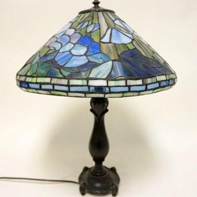 1080	CONTEMPORARY LEADED GLASS TABLE LAMP, APPROXIMATELY 23 IN HIGH

