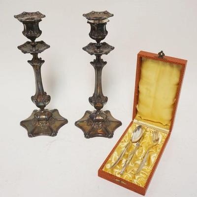 1072	LOT 3 PIECES STERLING AVERHAHN ROSTFREI FLATWARE IN CASE & PAIR OF SILVERPLATE CANDLESTICKS
