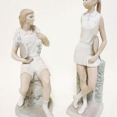 1141	LARGE LLADRO FIGURES	LARGE LLADRO FIGURES OF MAN & WOMAN TENNIS PLAYERS, APPROXIMATLEY 12 1/2 IN HIGH
