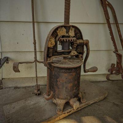 Estate sale photo