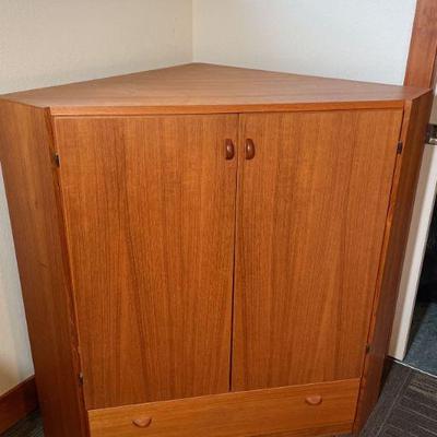 LINK TO ONLINE AUCTION
https://ctbids.com/estate-sales/fort-collins-co