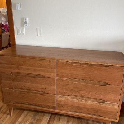 LINK TO ONLINE AUCTION
https://ctbids.com/estate-sales/fort-collins-co