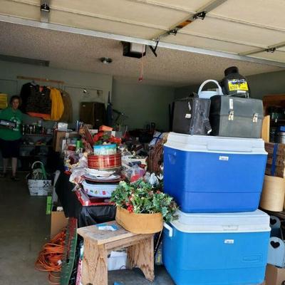 Estate sale photo