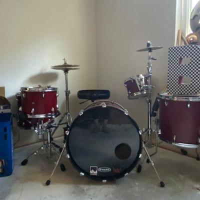OCDP Venice Ltd. Series 5 Pc Cherrywood Acoustic Kit in Tuscan Red with 2 Zildjian Cymbals Roc N Soc Saddle Drum Throne & Lots of sticks