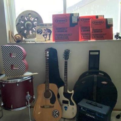 Acoustic & Electric Guitar