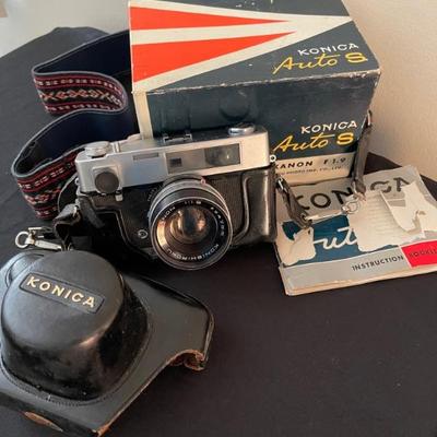 Konica 35 mm camera