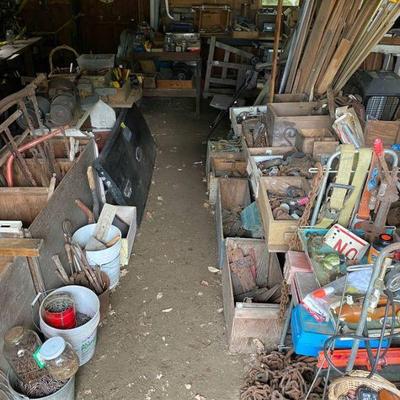 Estate sale photo