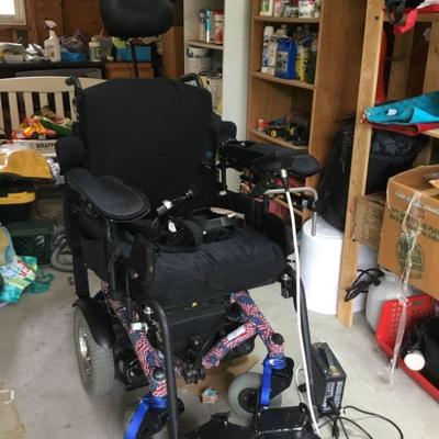 Sunrise Medical Power Wheel Chair S-626. Owner purchased this as a parts chair for the Quickie S 646SE.