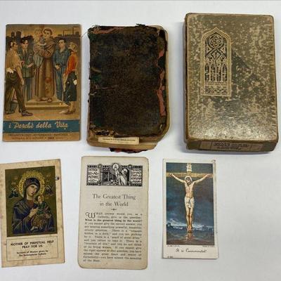 https://www.ebay.com/itm/115527621716	JK1023 LOT OF RELIGIOUS PAMPHLETS AND ITALIAN BIBLE 1950s
