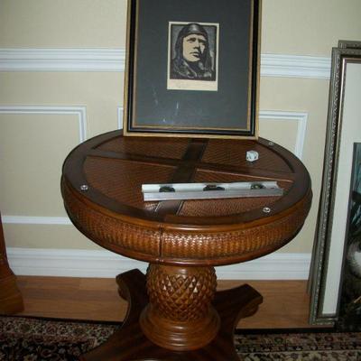 Round Wood and Wicker Side table 