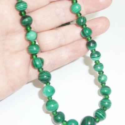 Malachite bead necklace