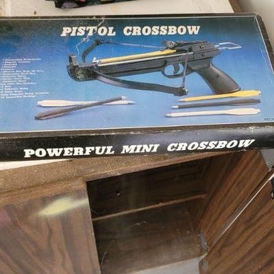 Cross bow