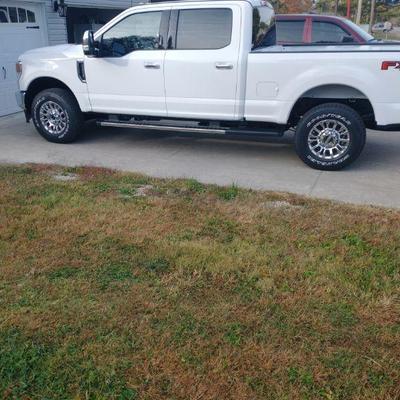 2022 ford f250 with 7.3 fas and 5 miles(replaced other truck)