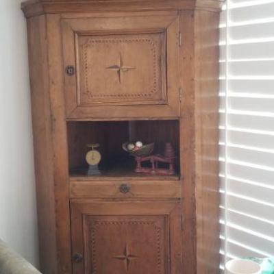 antique pine inlaid cornor cupboard