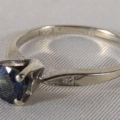 14K White Gold Sapphire Ring (sz 7)