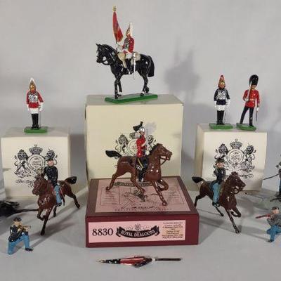 23 Toy Lead Soldiers (incl. Royal Dragoons)
