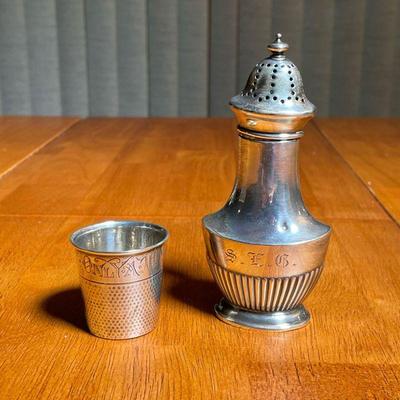 (2pc) STERLING SILVER | Including a hammered shot glass and a Montgomery Bros salt shaker (h. 5 in.)