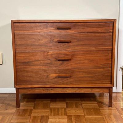 MID-CENTURY DRESSER | Mid-century modern chest of drawers, having a small drawer over three full width drawers - h. 31-3/4 x w. 35-1/2 x...