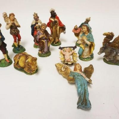 1148	GROUP OF 12 ITALIAN VINTAGE NATIVITY FIGURES, LARGEST IS APPROXIMATELY 5 IN HIGH
