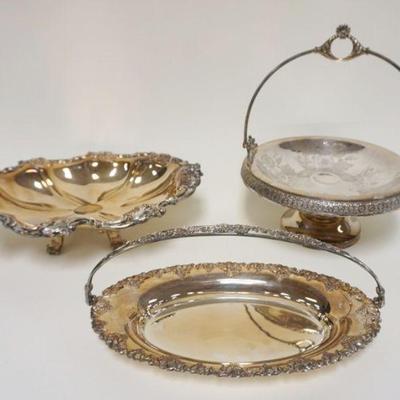 1052	3 PIECE LOT OF SILVERPLATE INCLUDING COMPOTES /SERVING TRAYS
