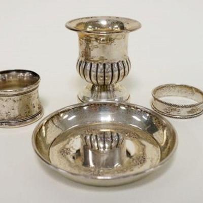 1046	STERLING SILVER 4 PIECE LOT, WEIGHTED TOOTHPICK, NAPKIN RINGS & 3 3/4 IN TRAY, NONWEIGHTED 2.2 TOZ
