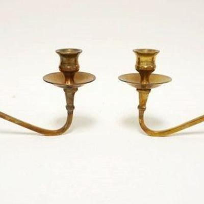 1093	PAIR OF HEAVY BRASS CANDLESTICKS, CURVED & FOOTED W/OFFSET LARGE BRASS BALL
