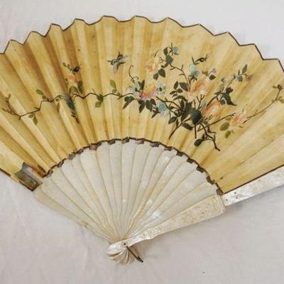 1071	HAND PAINTED ASIAN FAN INTRICATE CARVED W/MOTHER OF PEARL, SOME LOSSES
