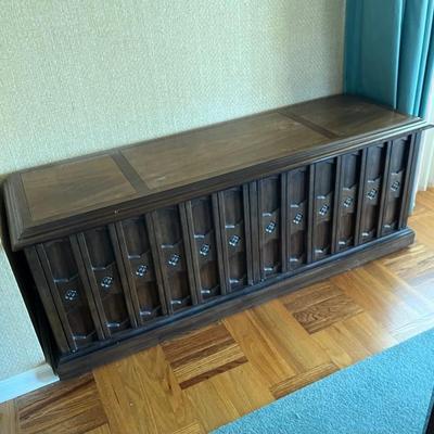 Mid-Century buffet.