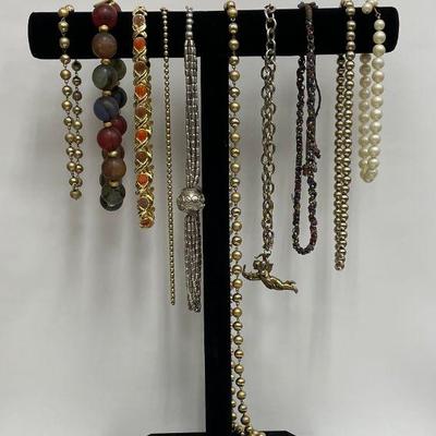 10 necklaces bidding starting at 10 dollars