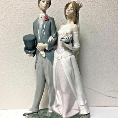 https://www.ebay.com/itm/115530103735	SG6011 Lladro Figurine Wedding Couple 1404 No Box
