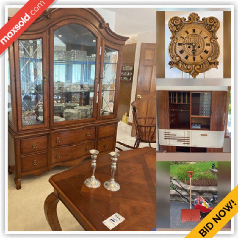 Webster Estate Sale Online Auction Blueberry Way