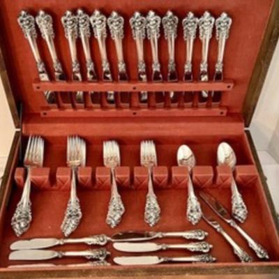 Wallace Grand Baroque Sterling Flatware Set - Service for 12. This lovely set of Grand Baroque includes 12 dinner knives, 12 dinner...